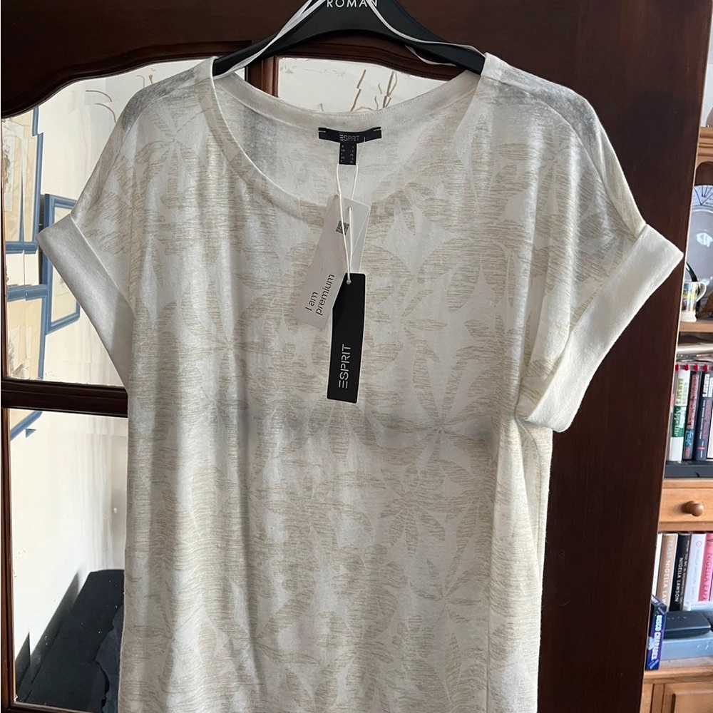 Spirit T-shirt - UK L